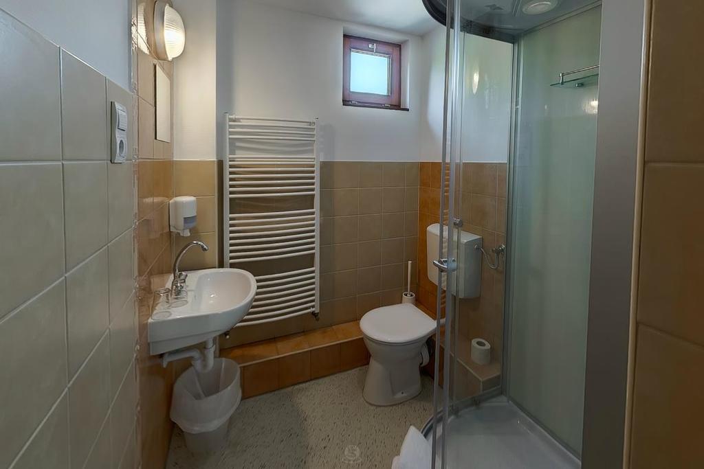 Arena Kemping & Vendeghaz Hotell Budapest Exteriör bild